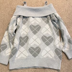 Never Worn Abercrombie Kids Gray Off-Shoulder Heart Sweater size 9/10
